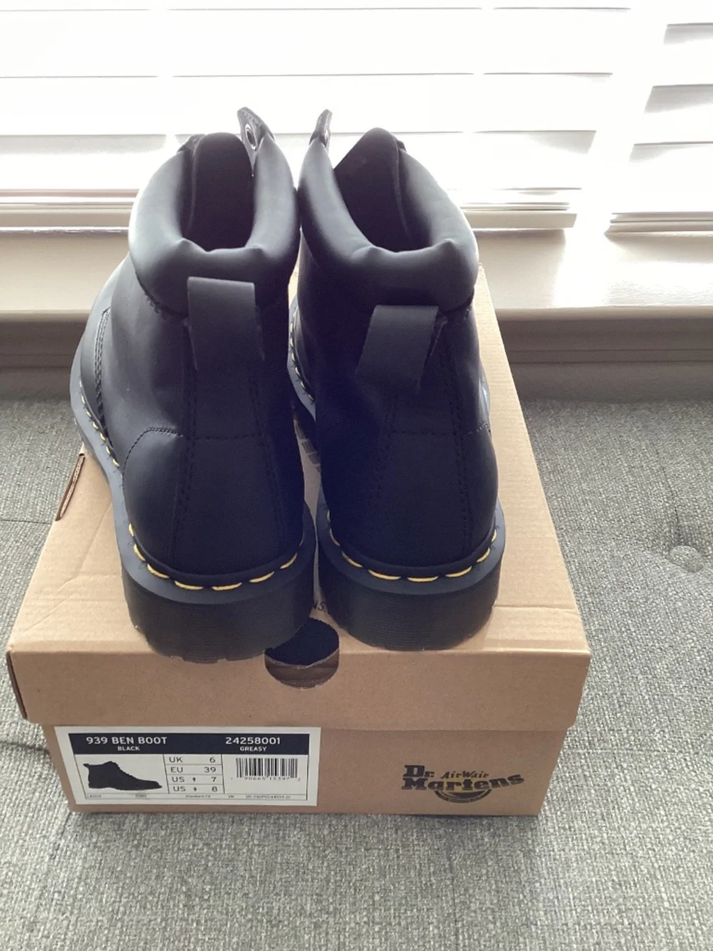 Dr. Martens 939 Ben Boot, size US 8/ EU 39